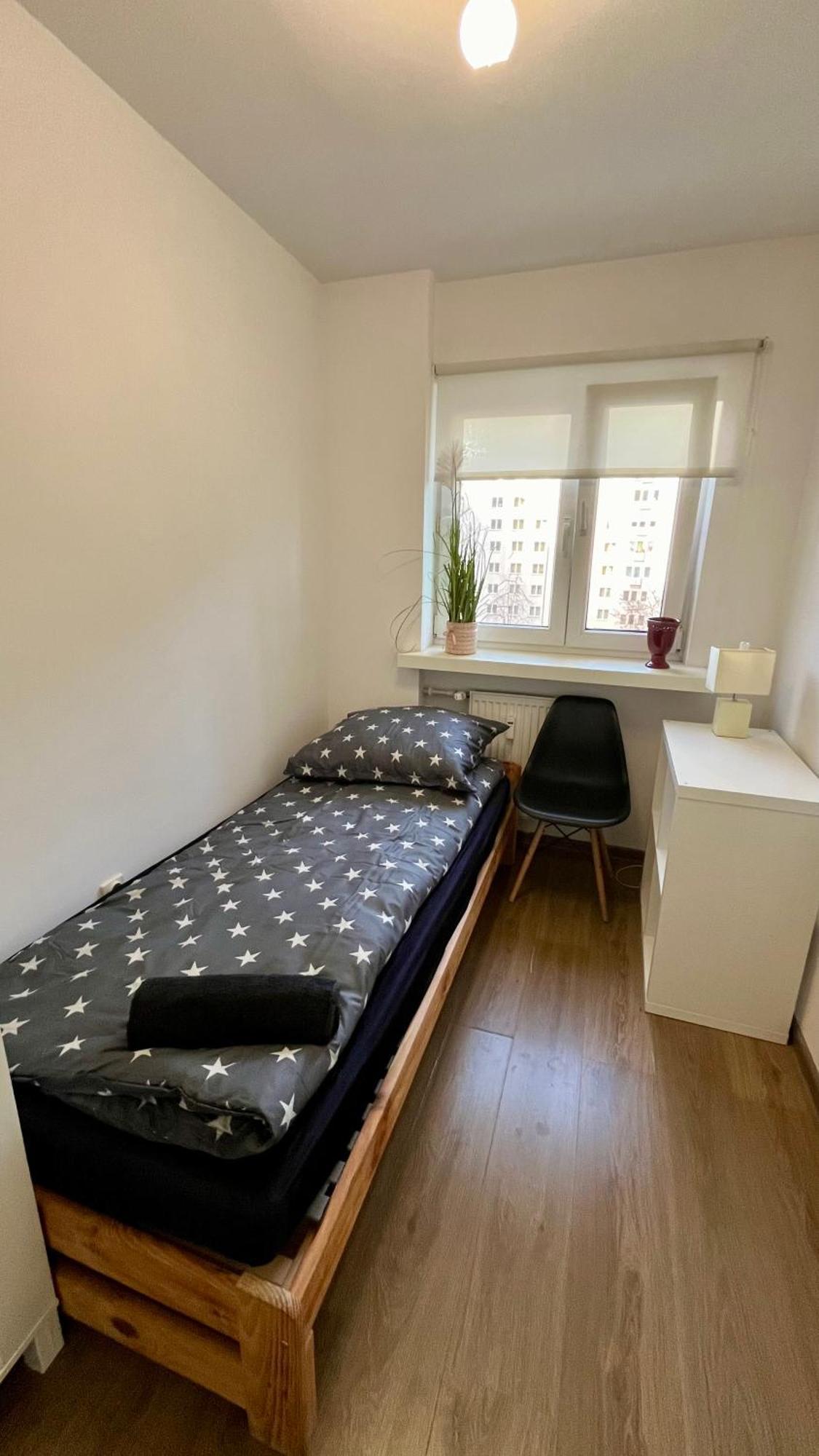 Homestay In - C106b *